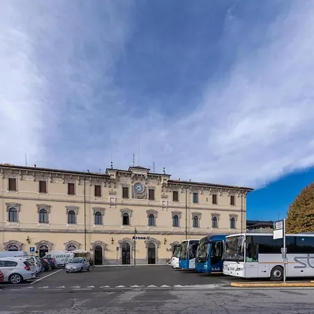 Kibilu - My - Vicinanze Stazione E Maggiore Apartment Arona