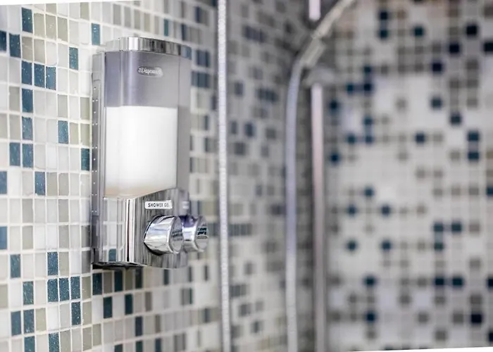 公寓 Kibilu - My - Vicinanze Stazione E Maggiore 阿罗纳